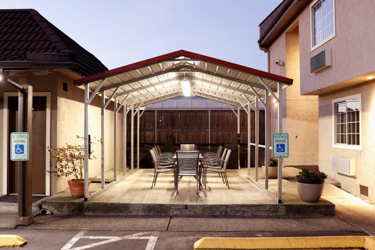 Best Lynnwood Inn Εξωτερικό φωτογραφία
